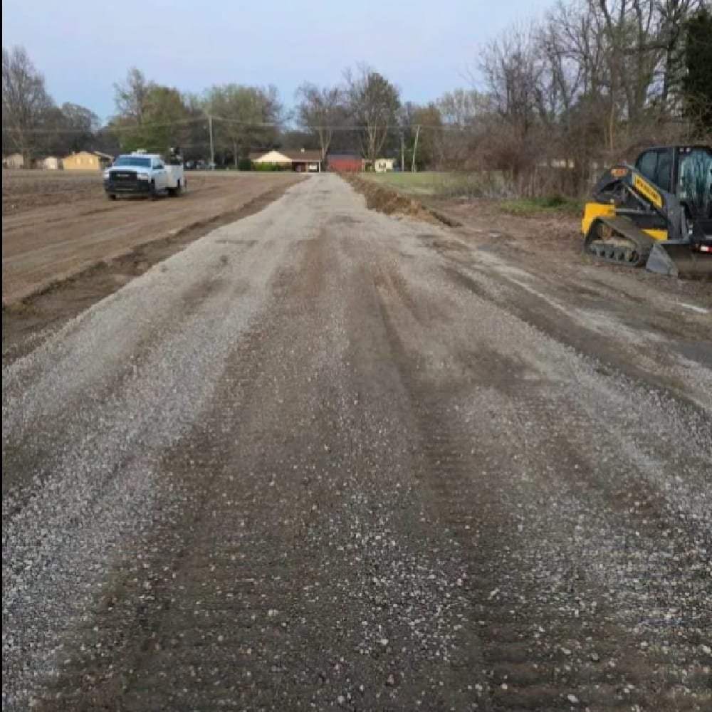 service-1 JR's Sand and Gravel excavation, gravel hauling and dirt-work in Corinth, MS