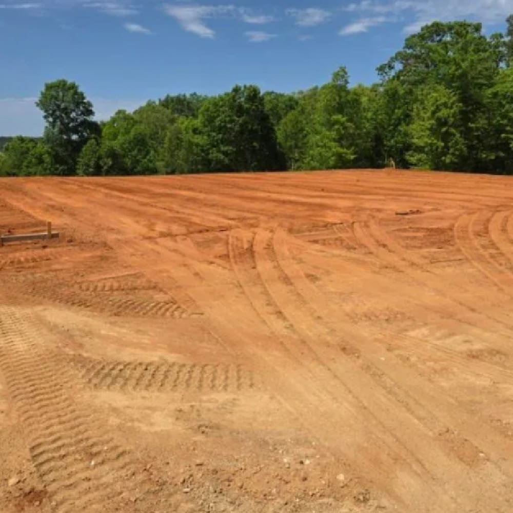 service-1 JR's Sand and Gravel excavation, gravel hauling and dirt-work in Corinth, MS
